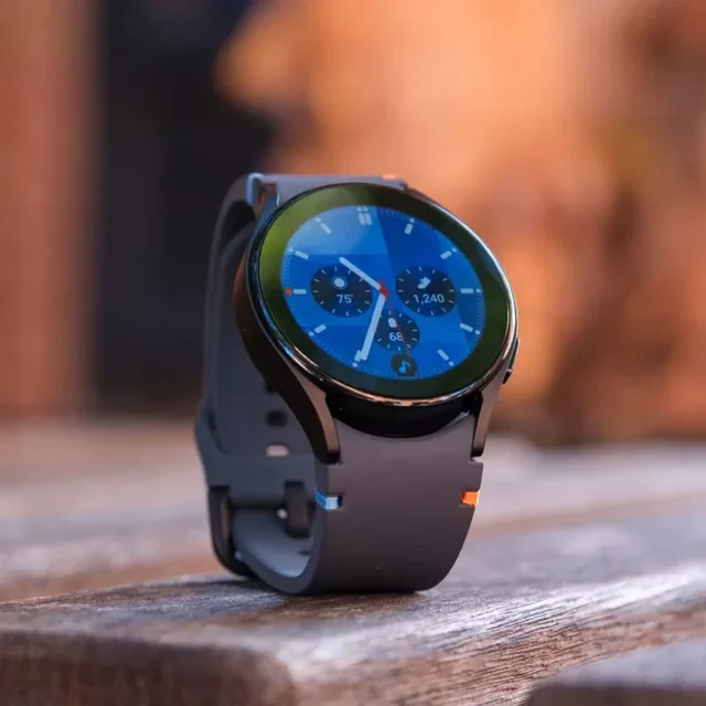 Samsung Smart Watch FE